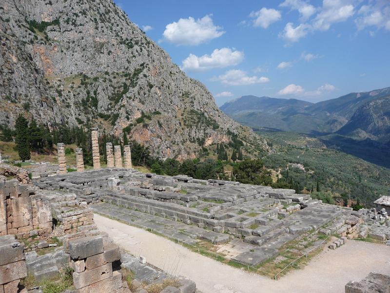 P1000539.JPG -   Apollon-Tempel in der bersicht  