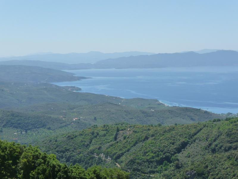 P1010686.JPG -   Pilion: Blick auf die Bucht von Volos  